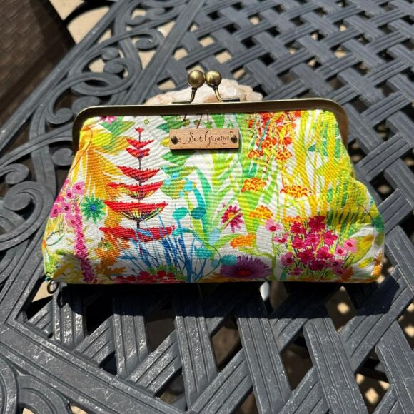 Sew Grown Essential Oil and Everyday Bag - Picture 1 of 4
